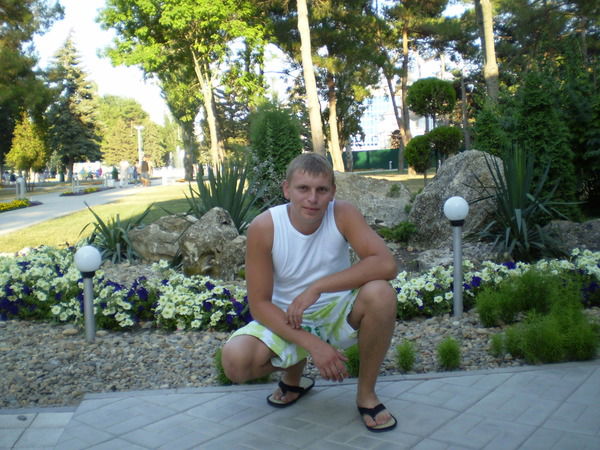 Игорь Кузнецов