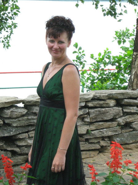 Елена Захарова