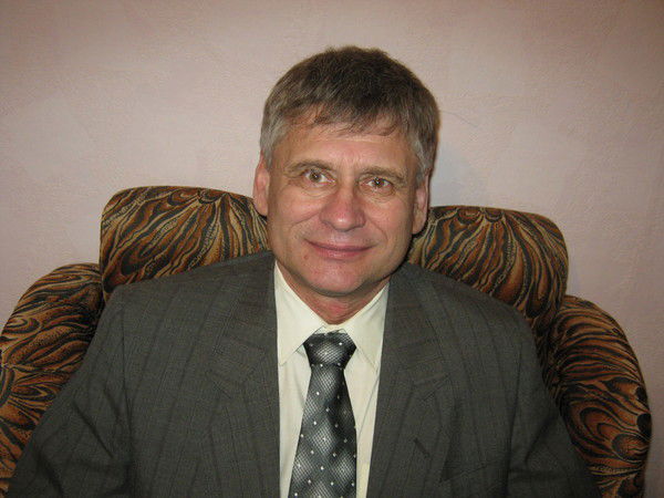 Владимир Шатров