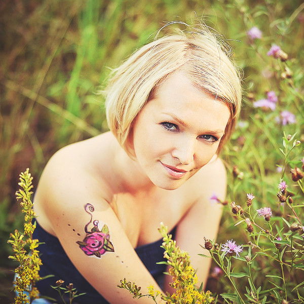 Елена Комарова