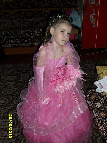 Елена Зазина