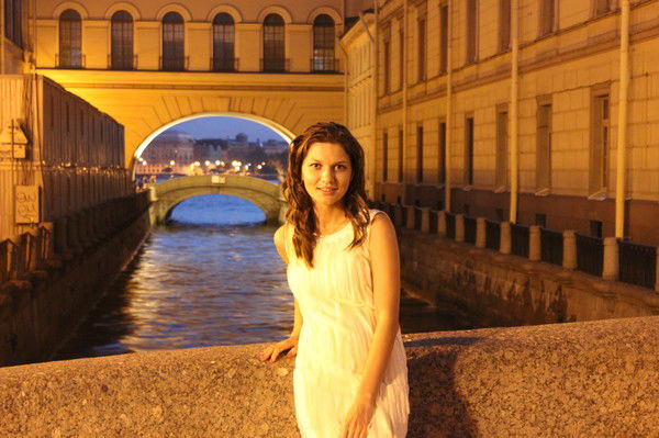 Анна Бобровская