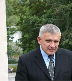 Владимир Романов