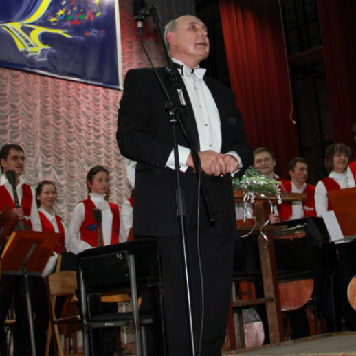 Анатолий Петриченко