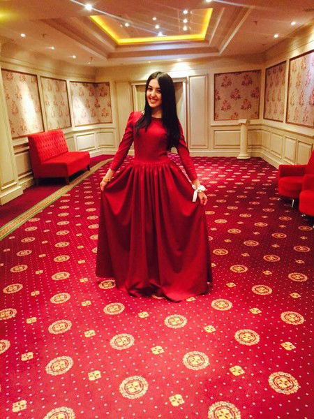 Миа Искандерова