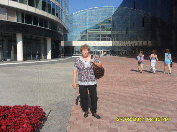 Наташа Лебедева