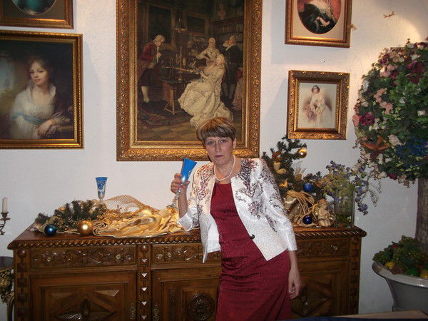 Лариса Искорнева