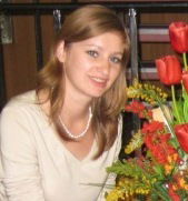 Оля Попкова