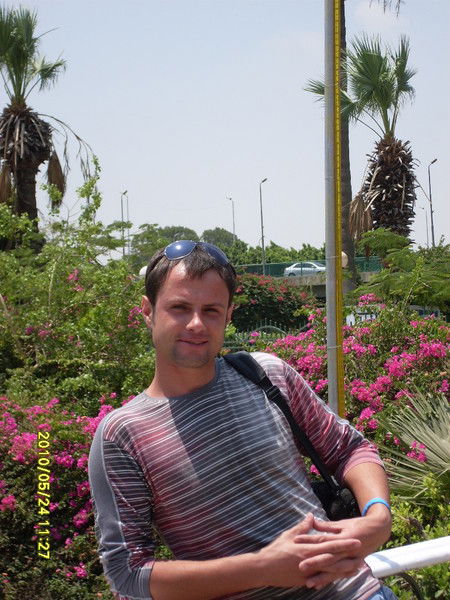 Роман Завада