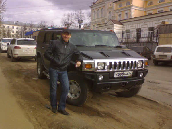 Константин Сурков