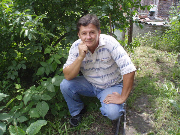 Сергей Леонов