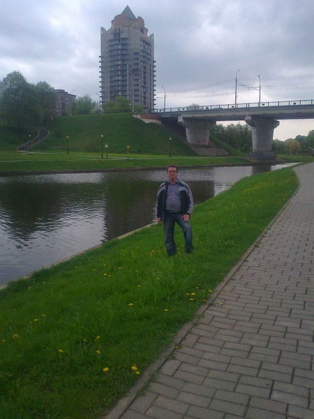 Неизвестно Неизвестно