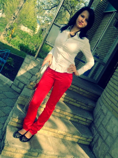 Аня Мельник