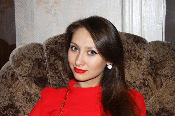 Лена Николаева