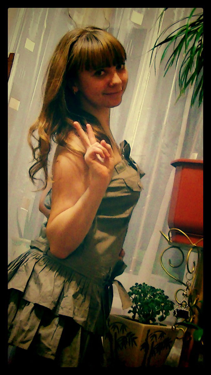 Юленька Гаршина)*