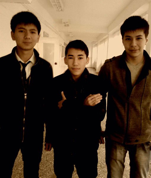 Шера Эргашев...