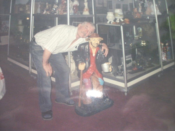 Василий Михайлов