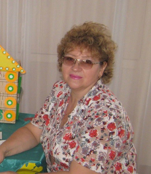 Лариса Власова