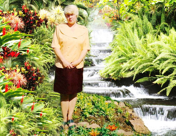 Лариса Костенко