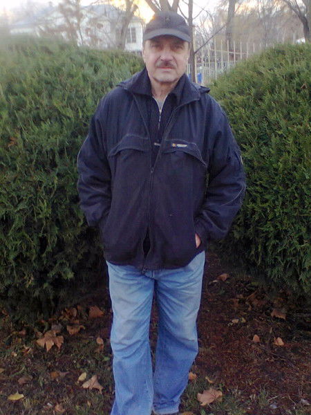 Александр Ватанин