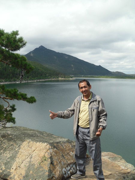 Еркен Аяганов