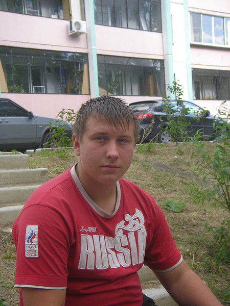 Толя Шаталов