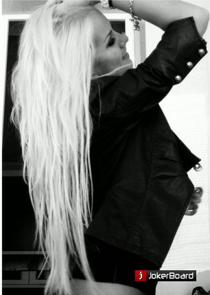 Арина Максимова