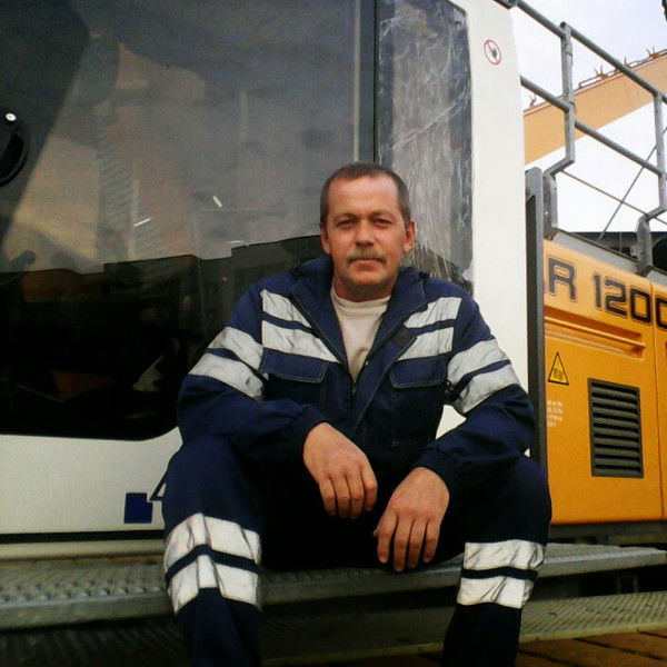 Александр Путнин