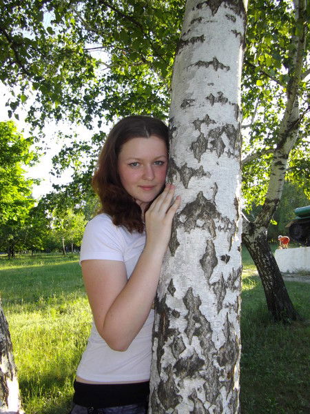 Анна Довгоспиная