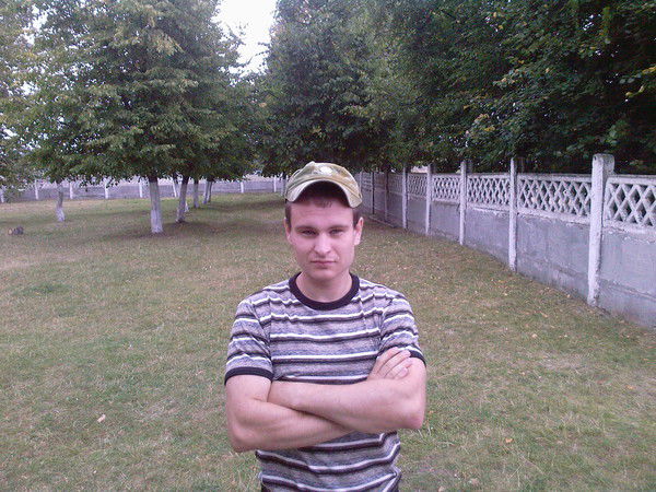 Денис Шиколай