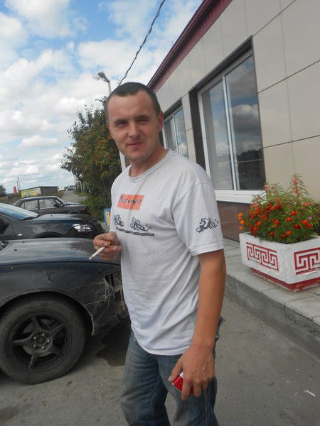 Юрий Парамонов