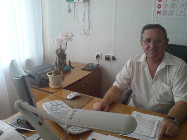 Евгений Мельников