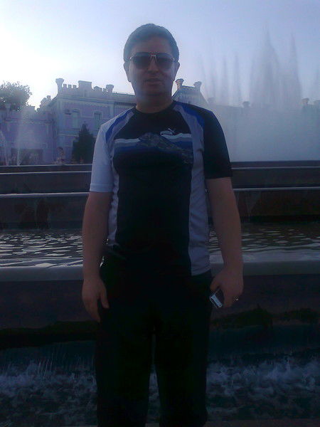 Олег Сухоставец