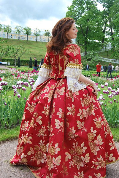 Лариса Иванова