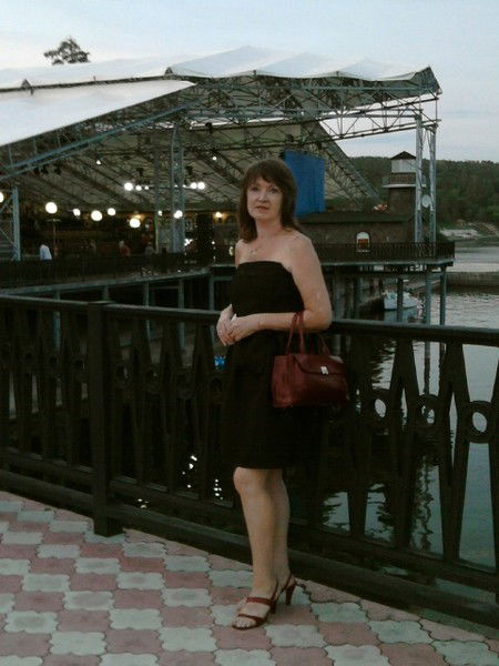 Лариса Нейман (Тихонова)