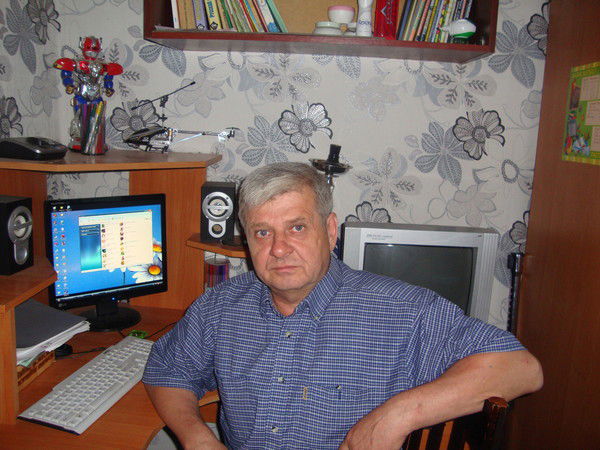 Александр Котов