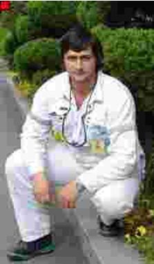 Миша Гожелов