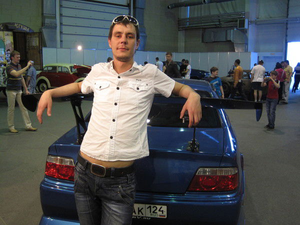 Эдуард Леоненко