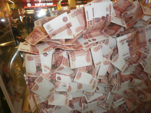 Денис Бабанин