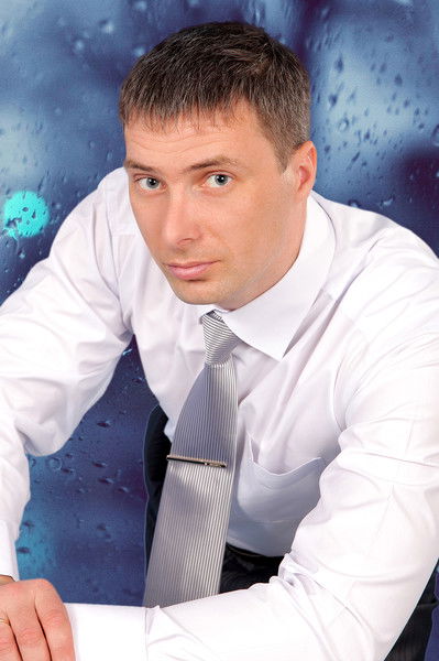 Василий Дубров