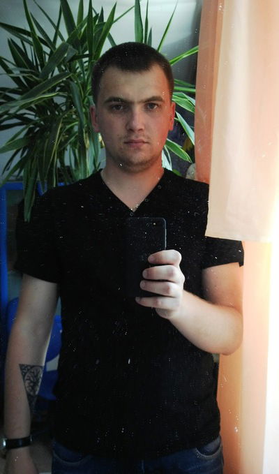 Александр Махов