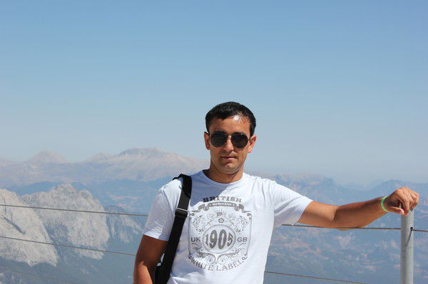 Умаралиев Хушнут