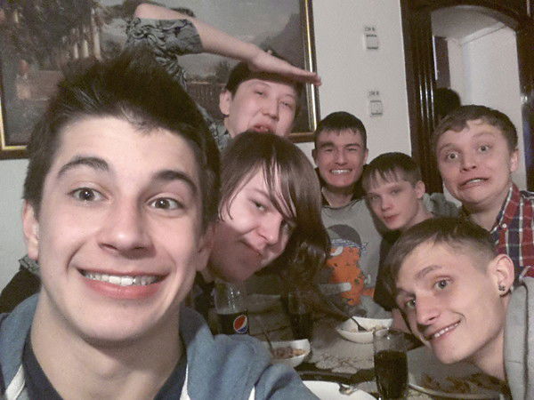 Артур Глуховец