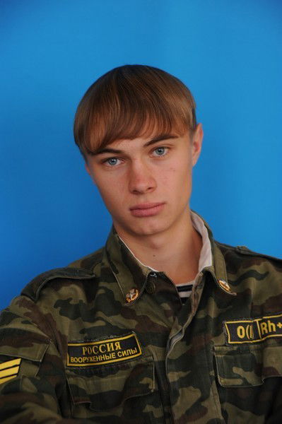 Максим Колесников