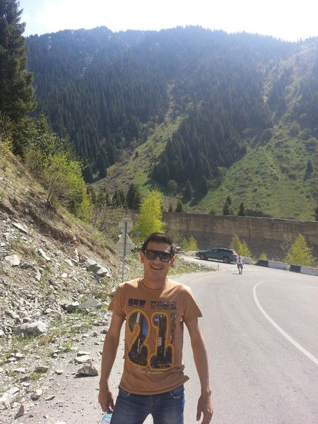 Толик Баратов