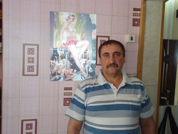 Виктор Крючков