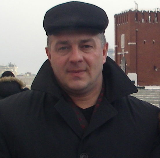 Олег Невров