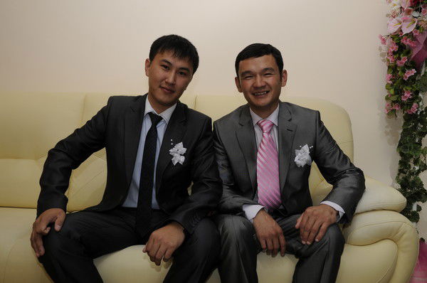 Азамат Муханов