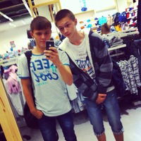 Владислав Белояров