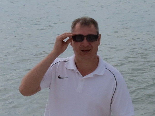 Владимир Рябов